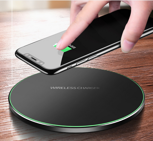 Wireless Fast Charge Charger - 5.0V/1A-2A Input, 5.0V/1A-1.2A Output, 9.0V/2A Fast Charge Input, 9.0V/1.2A Fast Charge Output, 8mm Transmission Distance, 76% Conversion Rate, 98mm x 98mm x 6.5mm Size