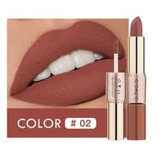 Long-Lasting Color and Shine Lip Gloss - Natural Ingredients