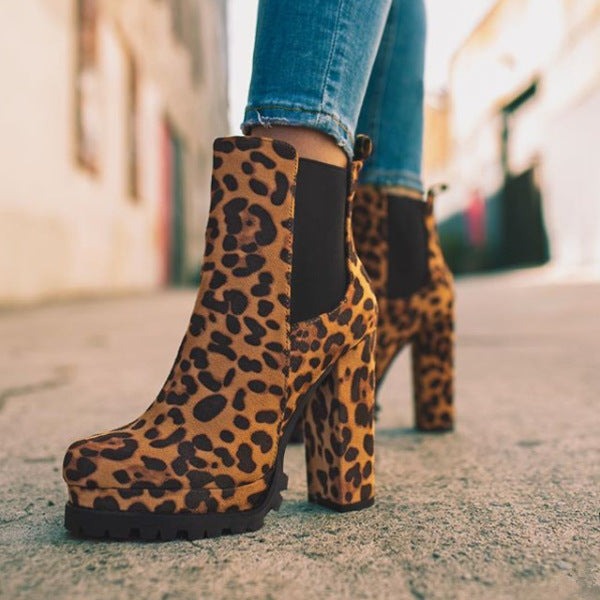 Round-toe Ankle Boots in Solid Leopard Print for Women - Thick Square High Heel Shoes, Casual Fashion for Autumn Winter - Suede Dress Party Boots - Farefe