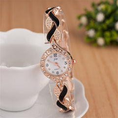 Leaf Bracelet Quartz Wrist Watch - Trendy Multi-Color Optional 21CM Buckle Length 0.9cm Bandwidth 2.1CM Dial Diameter 0.5CM Thickness 33G Weight