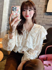 Niche Lace Sweet and Chic Blouse for Women