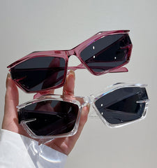 Get Ready to Shine with Trendy Cat's Eye Sunglasses!