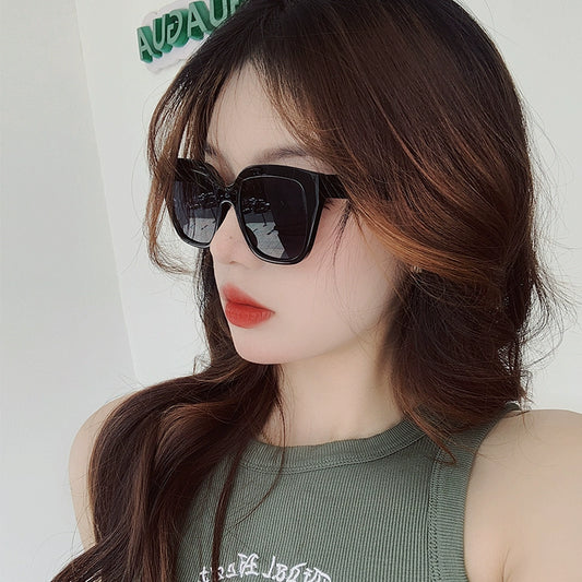 Get Ready to Shine with Stylish 2023 Summer Sunglasses for Women - Big Face Slimming Brown Frame with Sun Protection