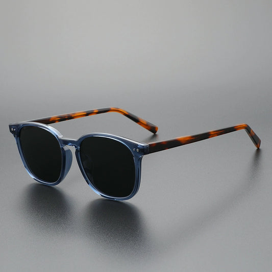 Stay Stylish and Protected with Vintage Polarized Sunglasses - Perfect for Travel and Daily Wear!