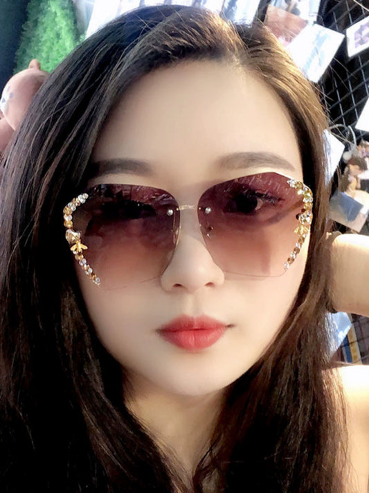 Elevate Your Style with Trendy Rhinestone Frameless Sunglasses for Women