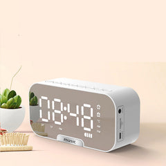 Portable Mirror Clock Alarm Clock with Bluetooth Connection and Voice Prompt