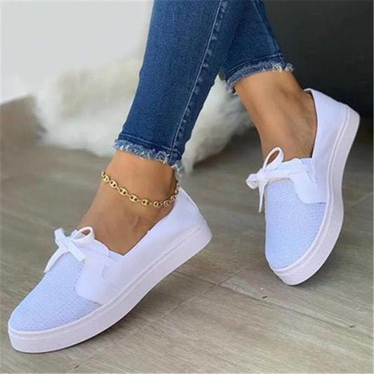 Lace-up Canvas Flat Shoes for Women - White Flats Sneakers - Farefe
